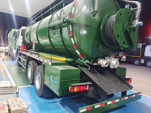 20000L JETTING AND CLEANING SEWAGE SUCTION TRUCK-4