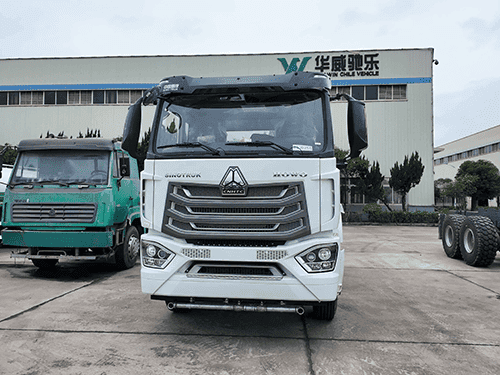 HOWO NX 8X4 WATER SPRINKLER TANK TRUCK-4