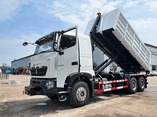 HOWO PALFINGER HOOKLIFT GARBAGE TRUCK-26