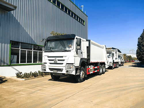SINOTRUK GARBAGE COMPACTOR TRUCK SANITATION TRUCK-4