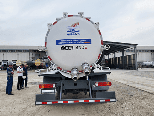VACUUM SEWER TANK TRUCK-5